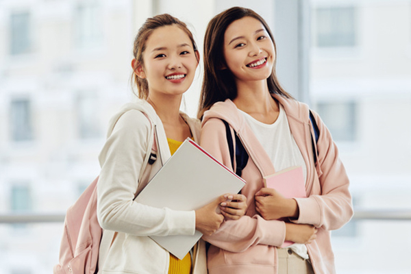 在職考經(jīng)濟法學(xué)在職研究生有用嗎,對找工作和升職加薪有幫助嗎?.jpg 在職考經(jīng)濟法學(xué)在職研究生有用嗎,對找工作和升職加薪有幫助嗎?.jpg