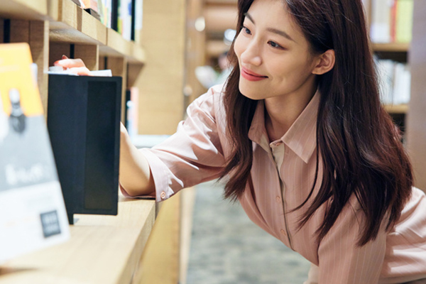 攻讀理論經濟學在職研究生有什么好處和優勢,含金量高嗎?.jpg 攻讀理論經濟學在職研究生有什么好處和優勢,含金量高嗎?.jpg