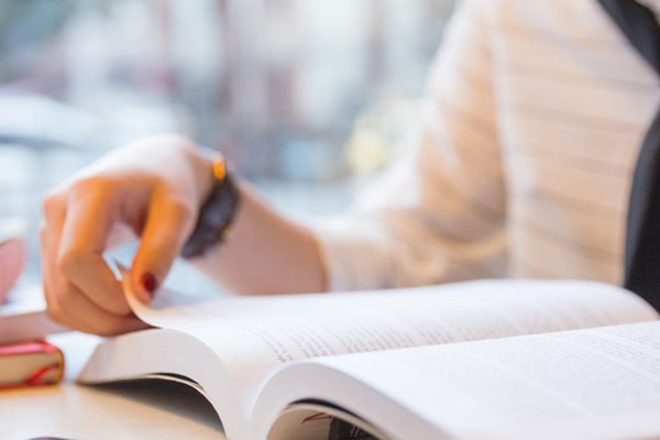 美國西東大學在職研究生的畢業證書含金量高嗎,用處大嗎?.jpg 美國西東大學在職研究生的畢業證書含金量高嗎,用處大嗎?.jpg