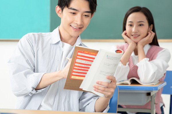 大連理工大學在職研究生的畢業證書含金量高嗎,用處大嗎?.jpg 大連理工大學在職研究生的畢業證書含金量高嗎,用處大嗎?.jpg