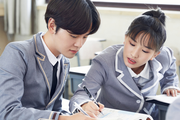 鄭州大學(xué)在職研究生考試包過嗎,通過考試容易嗎?.jpg 鄭州大學(xué)在職研究生考試包過嗎,通過考試容易嗎?.jpg