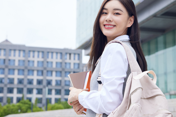 廣東財(cái)經(jīng)大學(xué)在職研究生容易上岸嗎,好不好考呢?.jpg 廣東財(cái)經(jīng)大學(xué)在職研究生容易上岸嗎,好不好考呢?.jpg